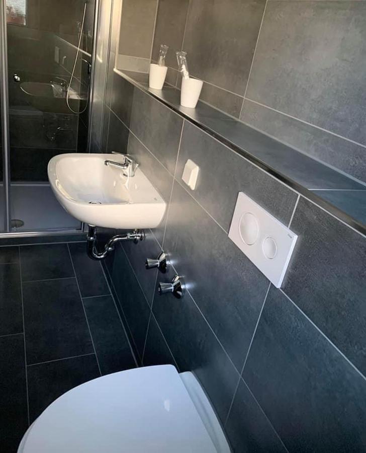 Hotel Unter Den Linden Kierspe Ngoại thất bức ảnh